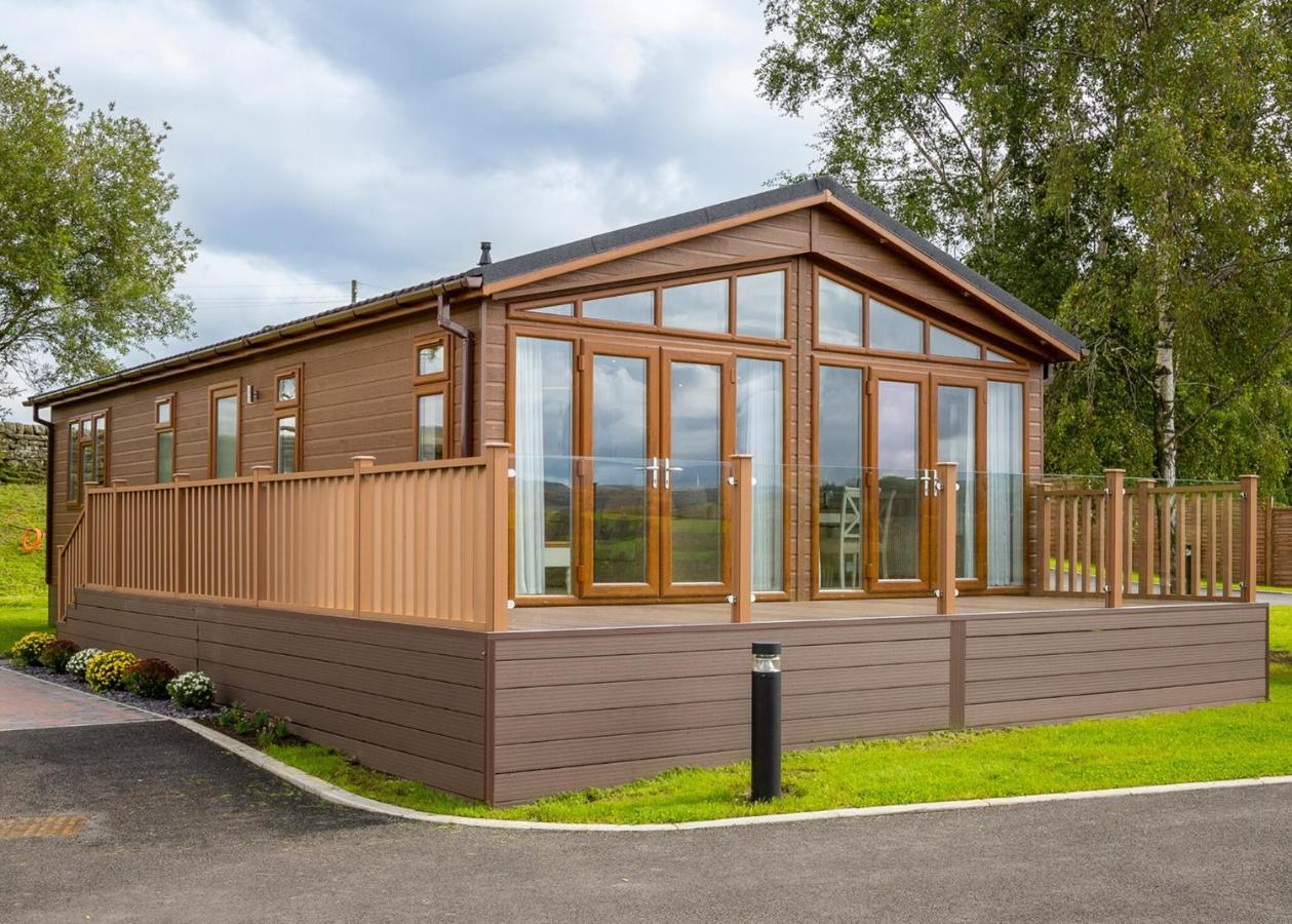 Newby  Great Harlow Views מראה חיצוני תמונה